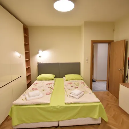 Grand Hight Tech Apartamento *